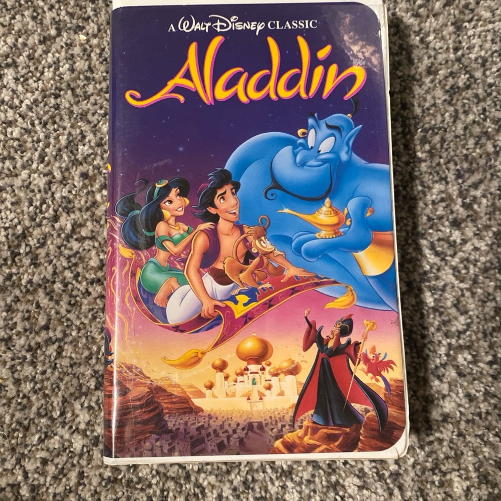 Disney Aladdin VHS with Blue and Purple Cover